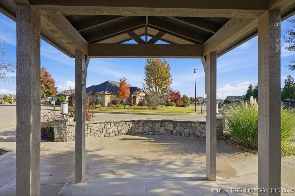 8434 S Phoenix Place Property Photo 66