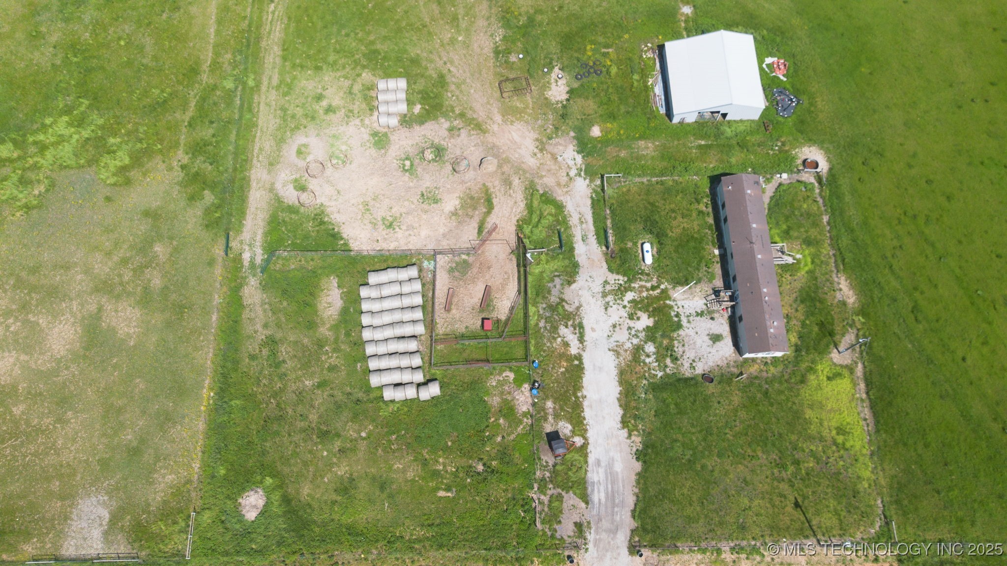 18636 S 4440 Road Property Photo 1