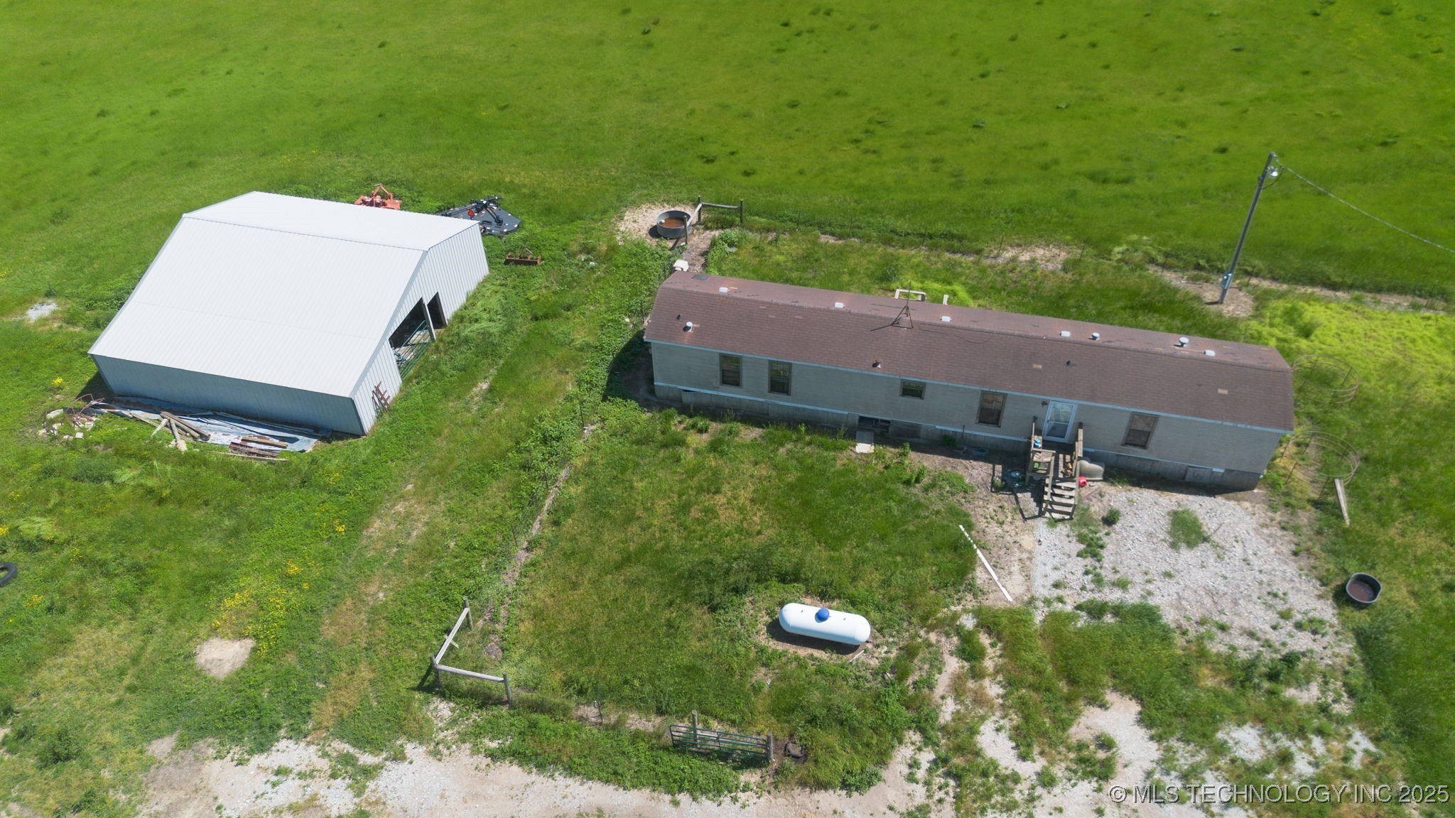 18636 S 4440 Road Property Photo 2