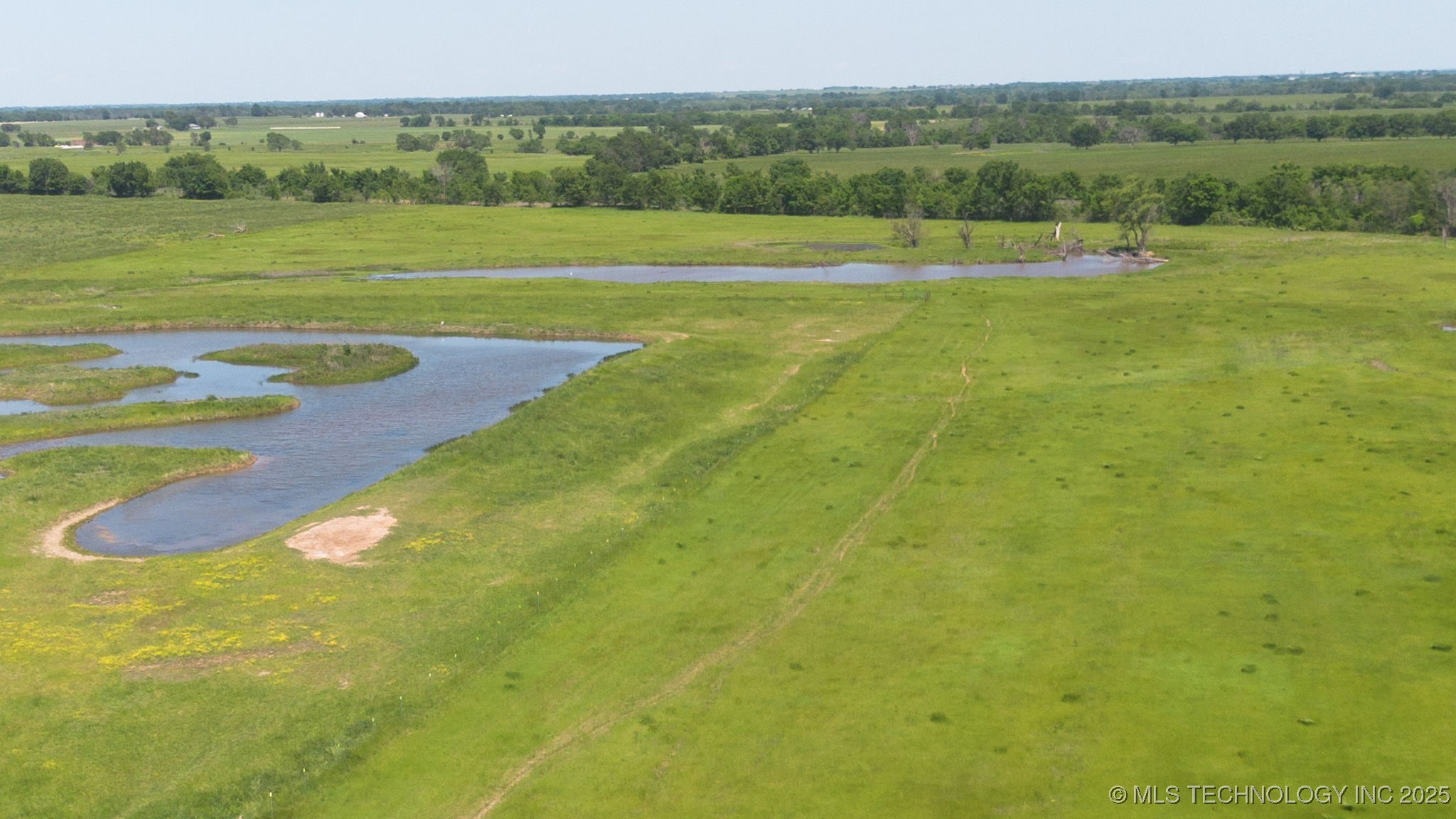 18636 S 4440 Road Property Photo 5