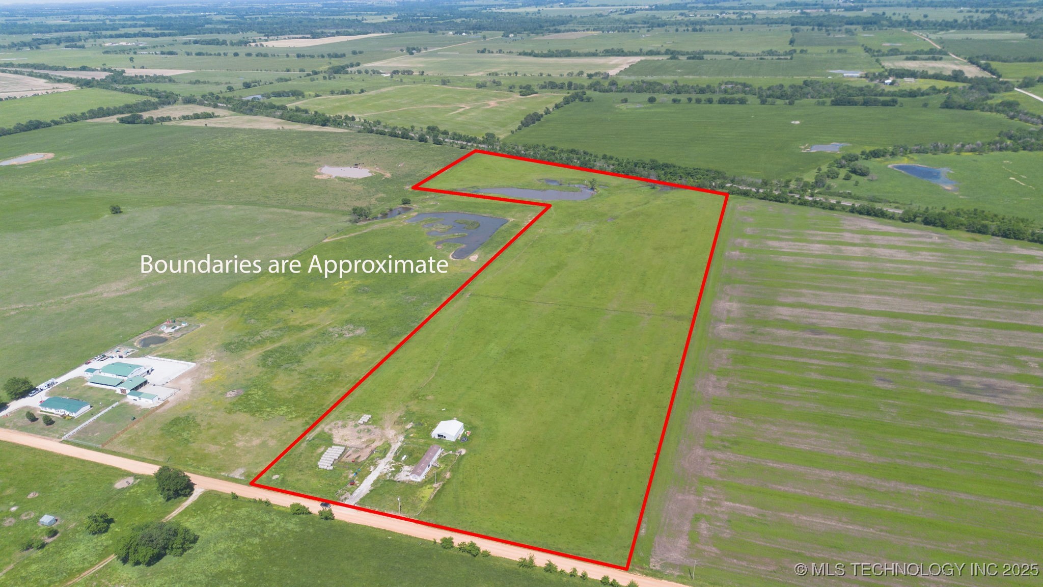 18636 S 4440 Road Property Photo 9