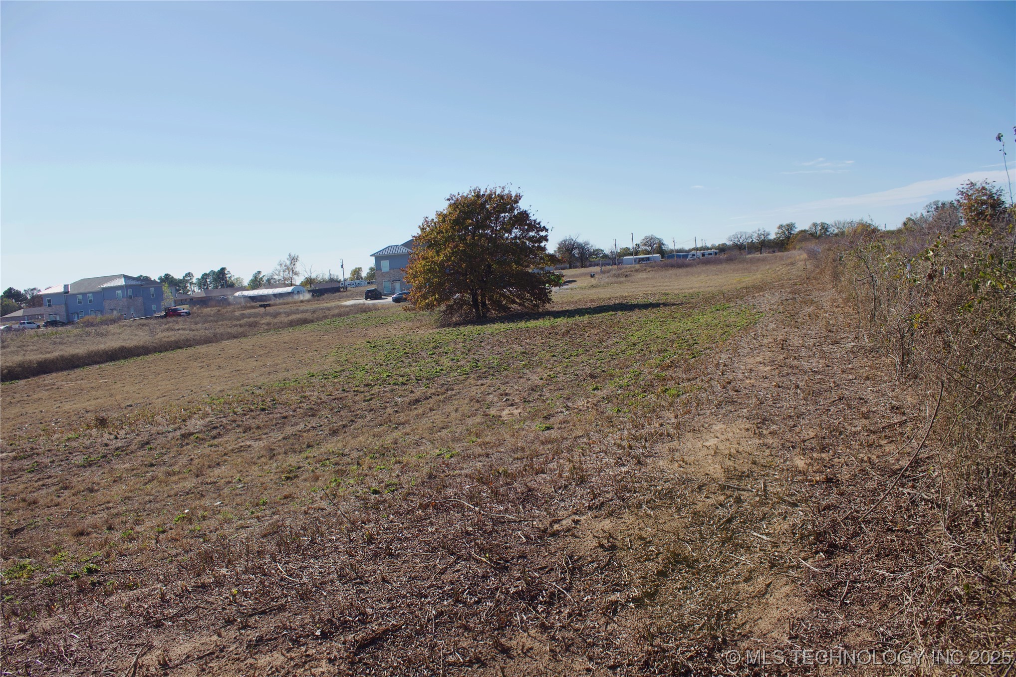 00 Southside Drive Property Photo 7