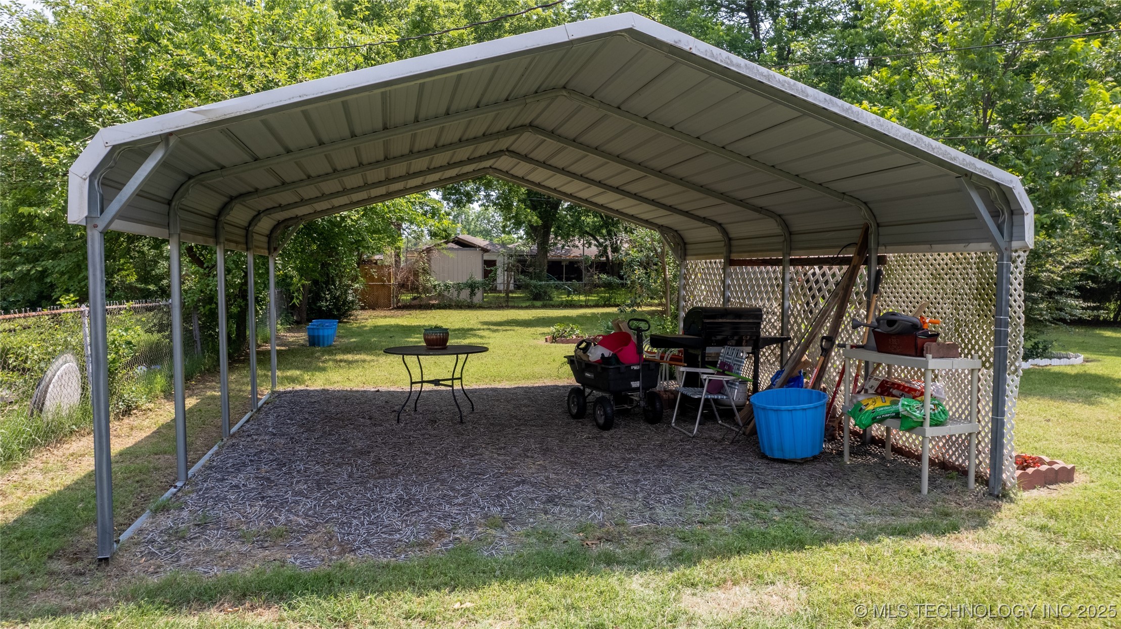 912 Maxwell Nw Property Photo 28