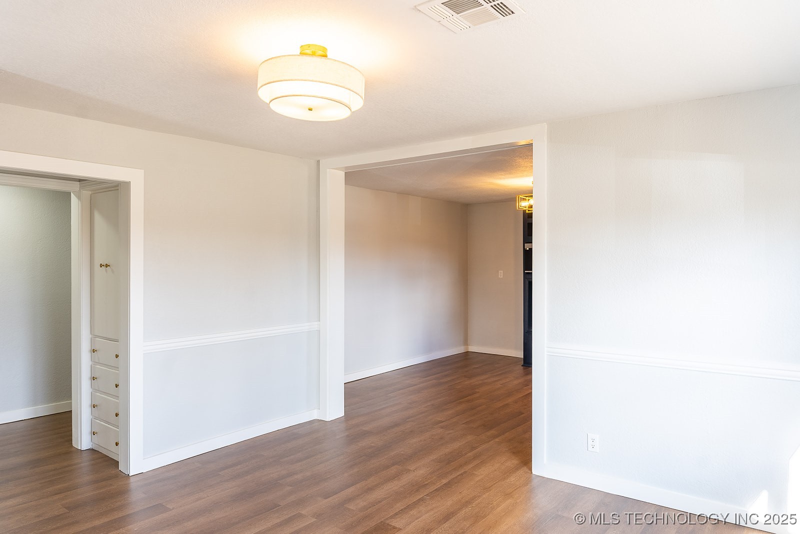 2636 S 65th West Avenue Property Photo 17