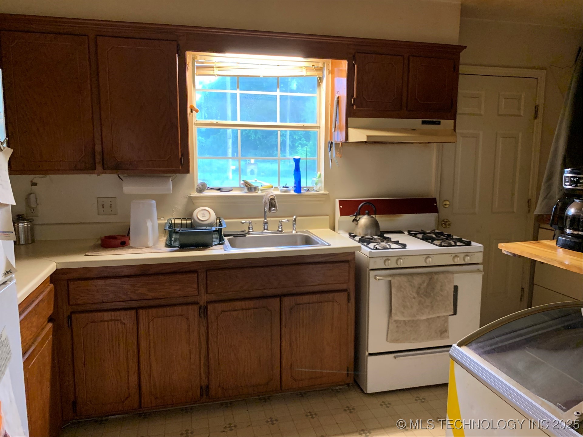 1 Kelley St Walker Addition Property Photo 4