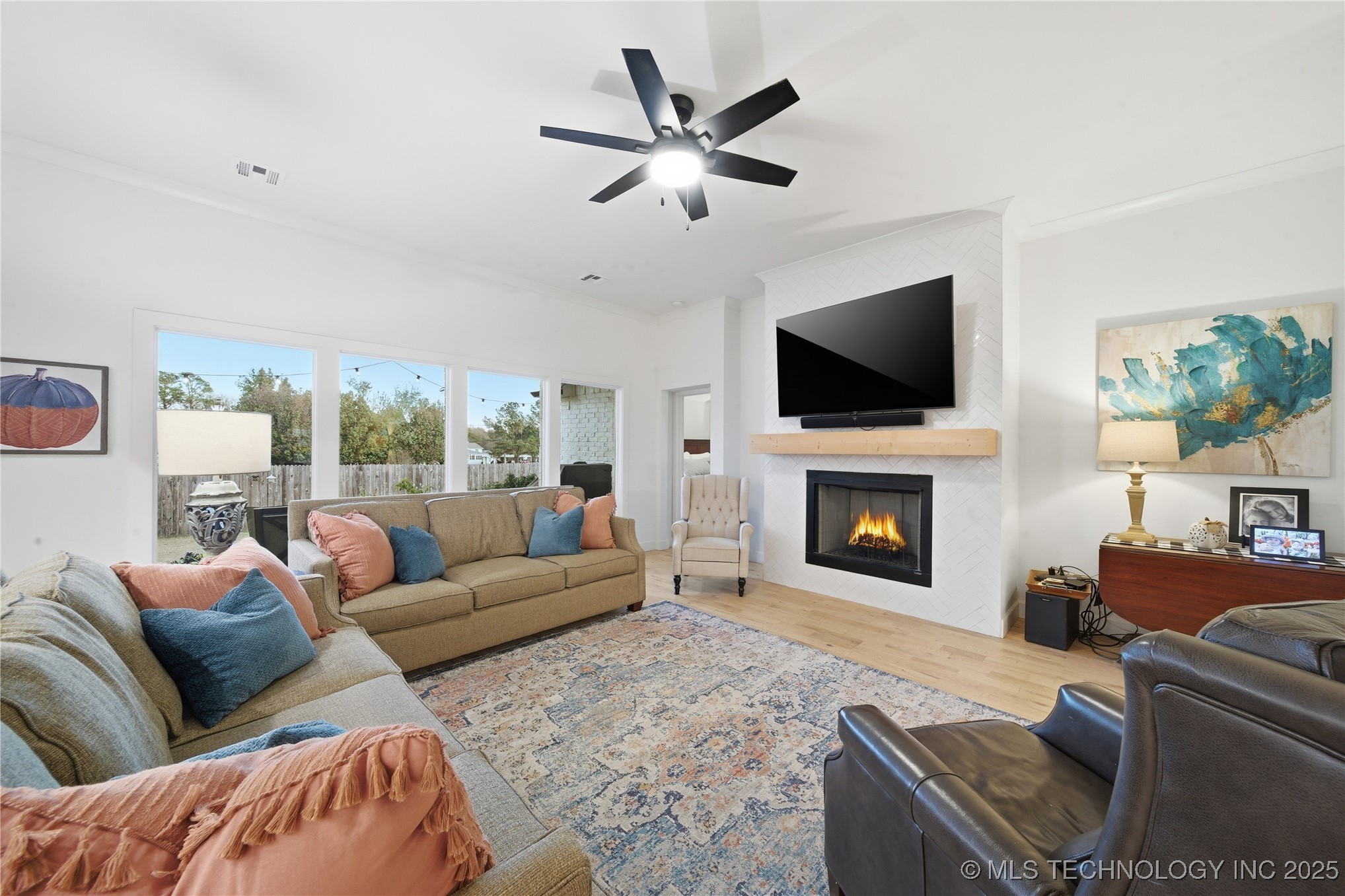 14145 S College Avenue Property Photo 7