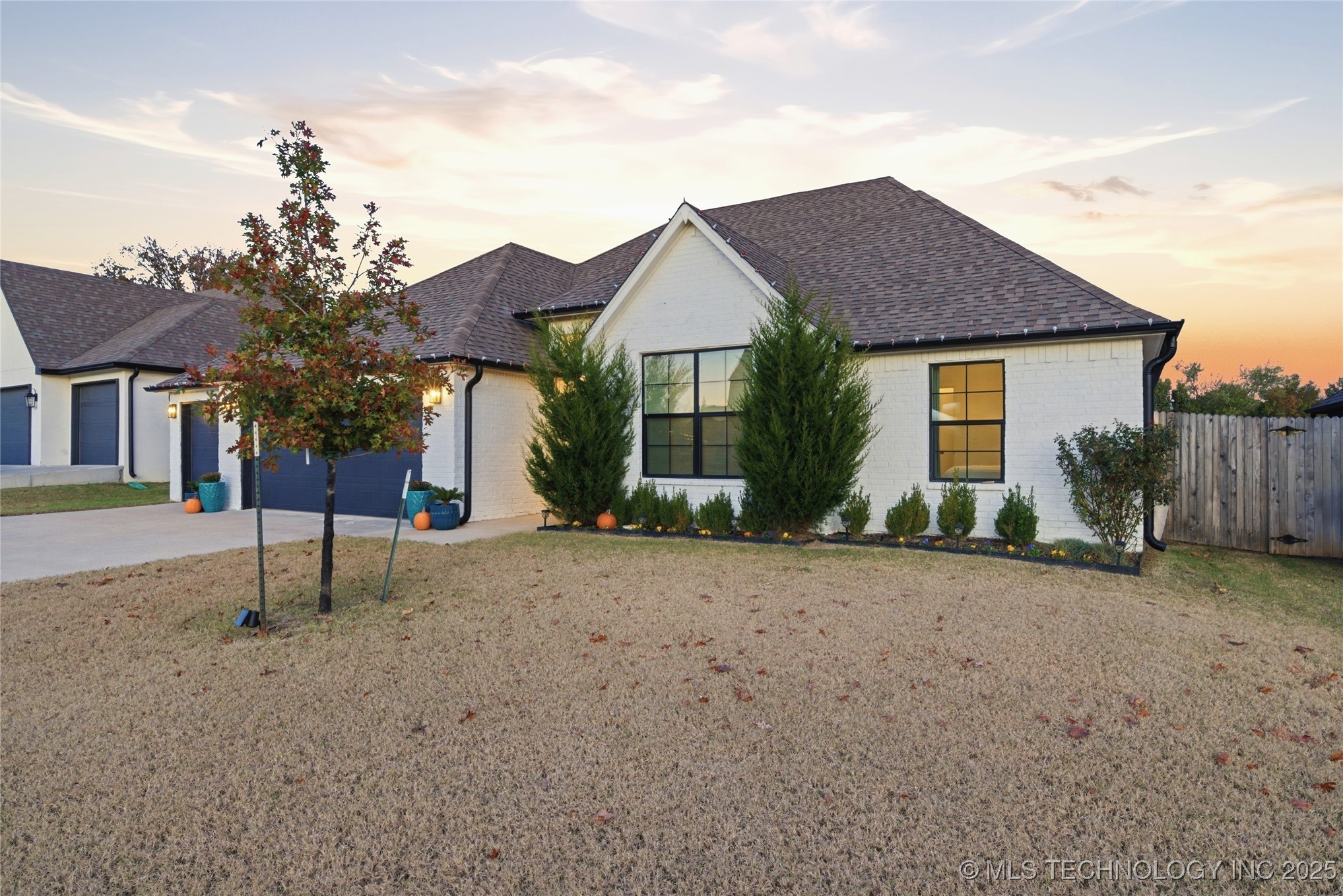 14145 S College Avenue Property Photo 33