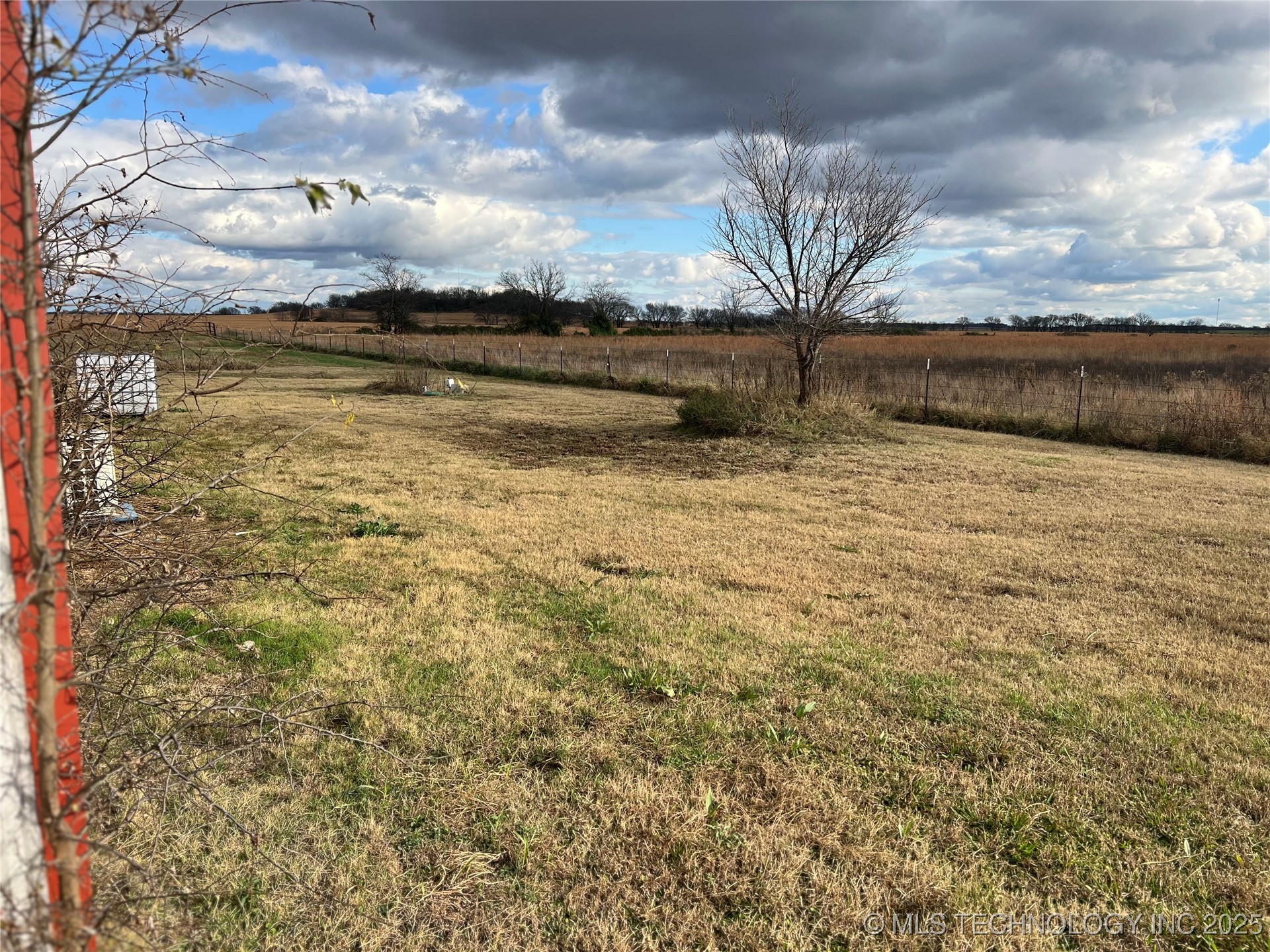 5577 W 630 Road Property Photo 4