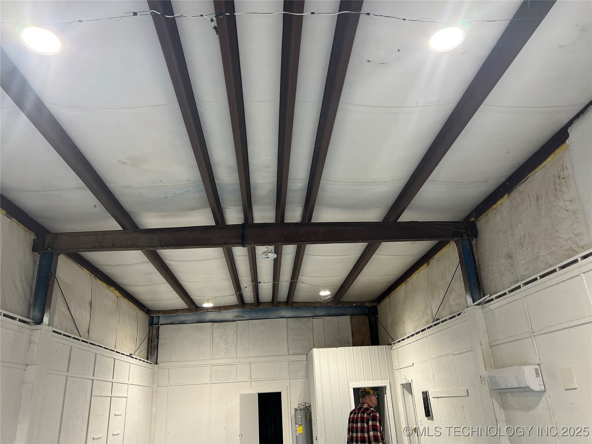 5577 W 630 Road Property Photo 6