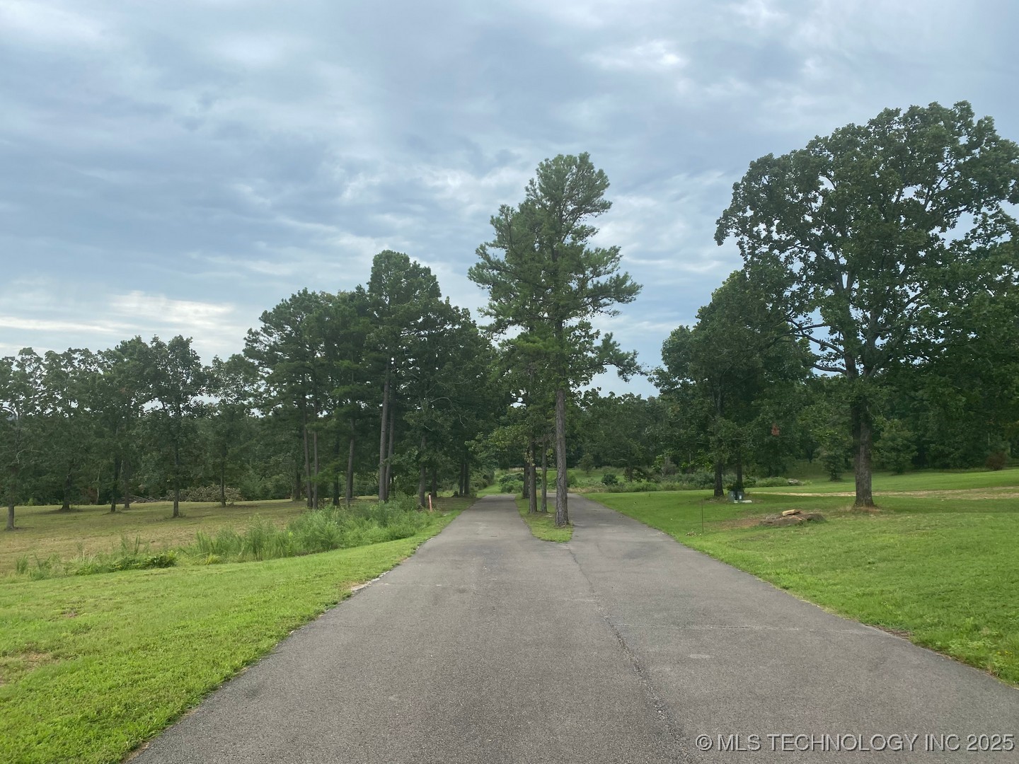 15860 W Redbud Road Property Photo 32