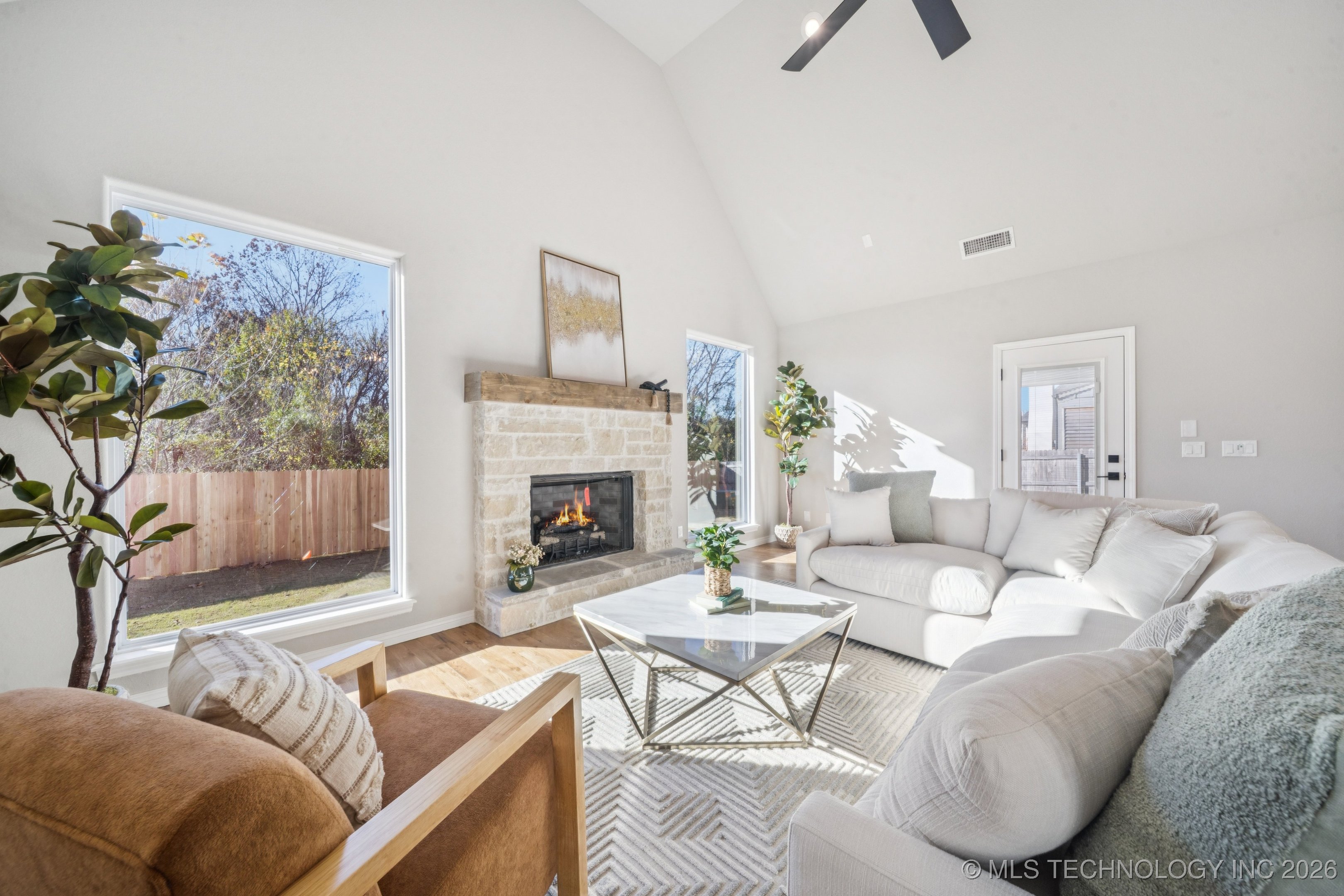 2078 E 138th Street S Property Photo 12