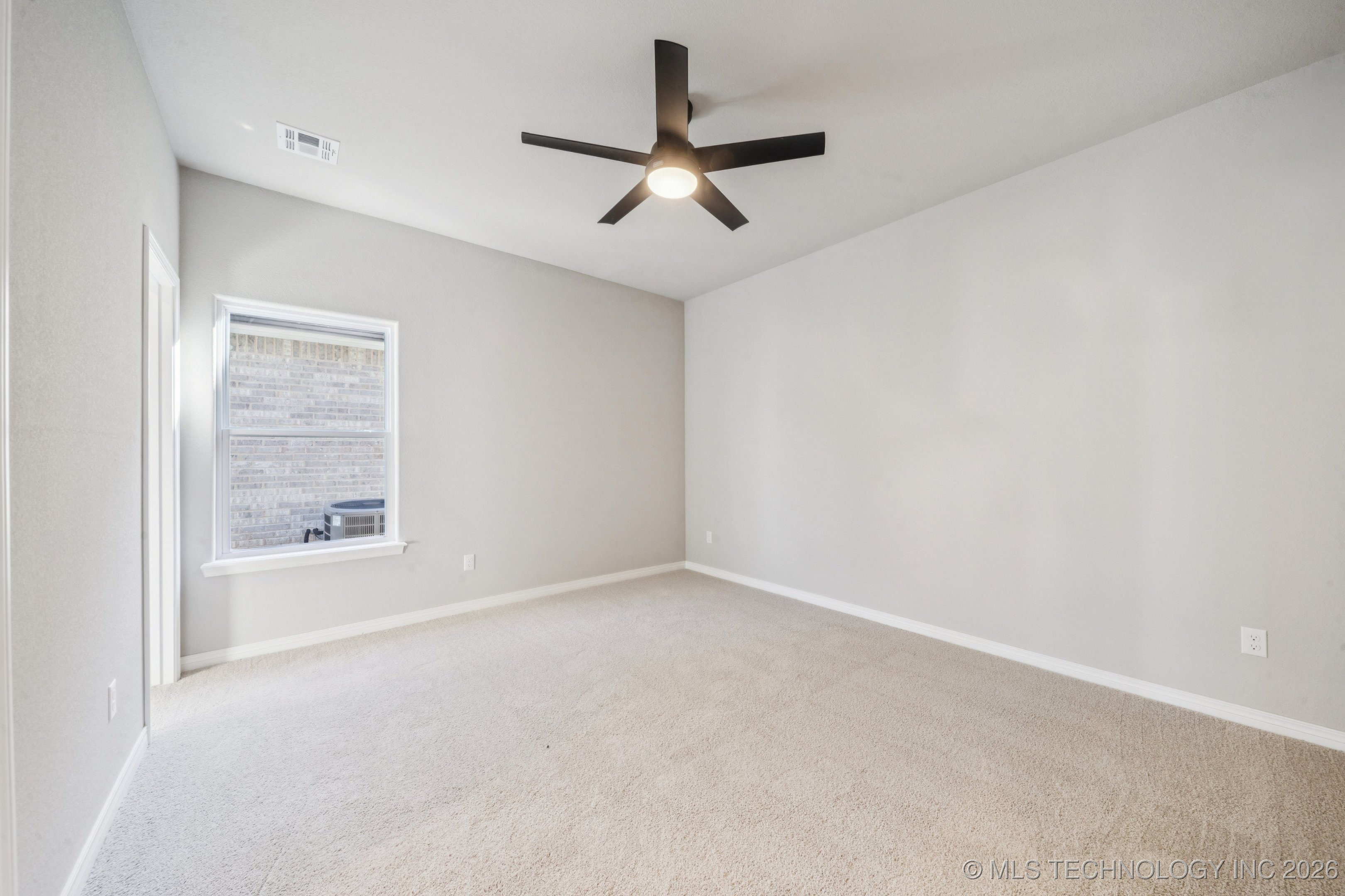 2078 E 138th Street S Property Photo 33