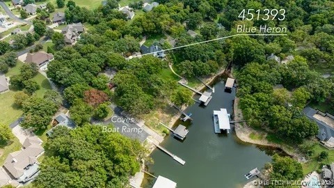 451393 Blue Heron Drive Property Photo 4