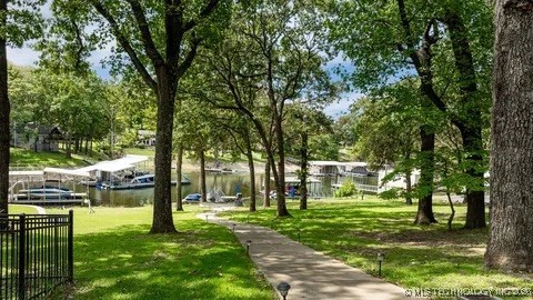 451393 Blue Heron Drive Property Photo 8