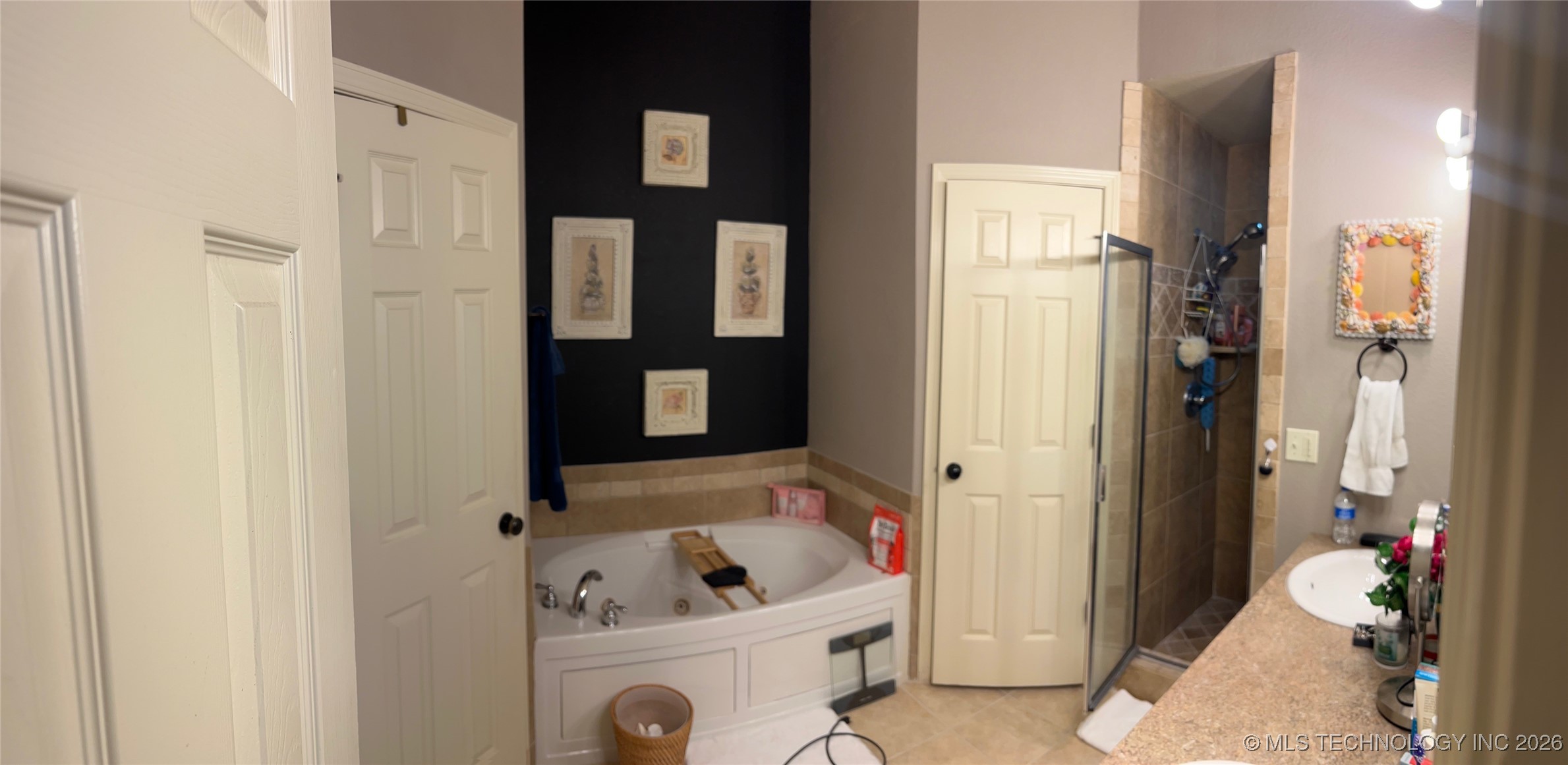 15616 S Birch Avenue Property Photo 18