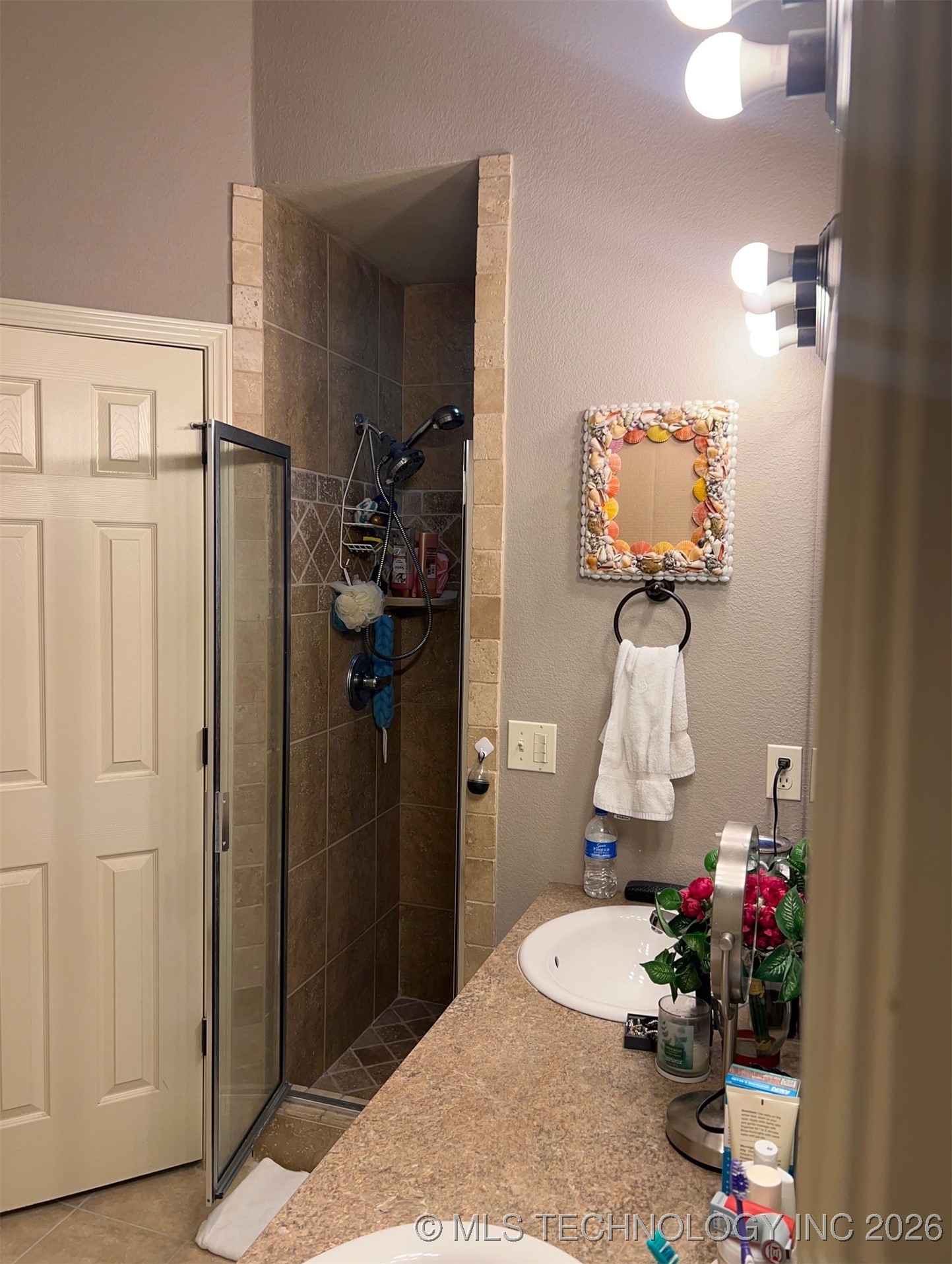 15616 S Birch Avenue Property Photo 19