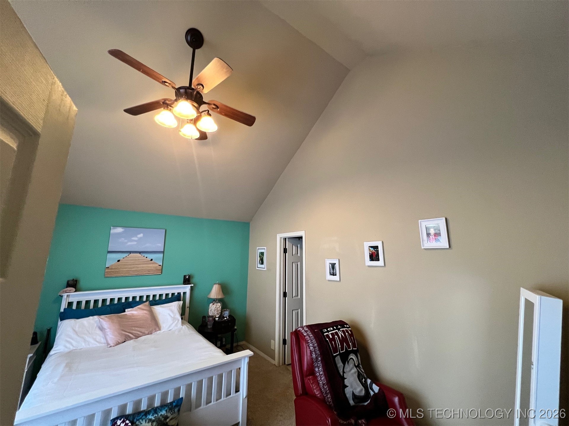 15616 S Birch Avenue Property Photo 24