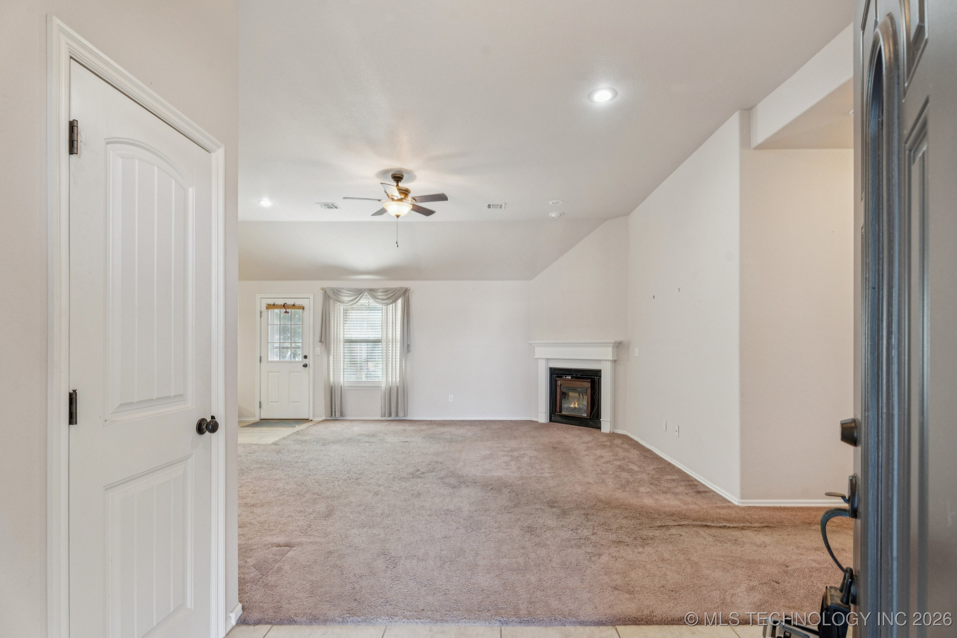 13608 W 122nd Street S Property Photo 4