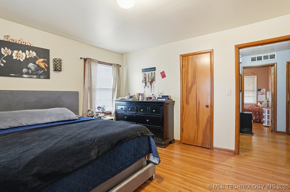 582 N Xenophon Avenue Property Photo 18