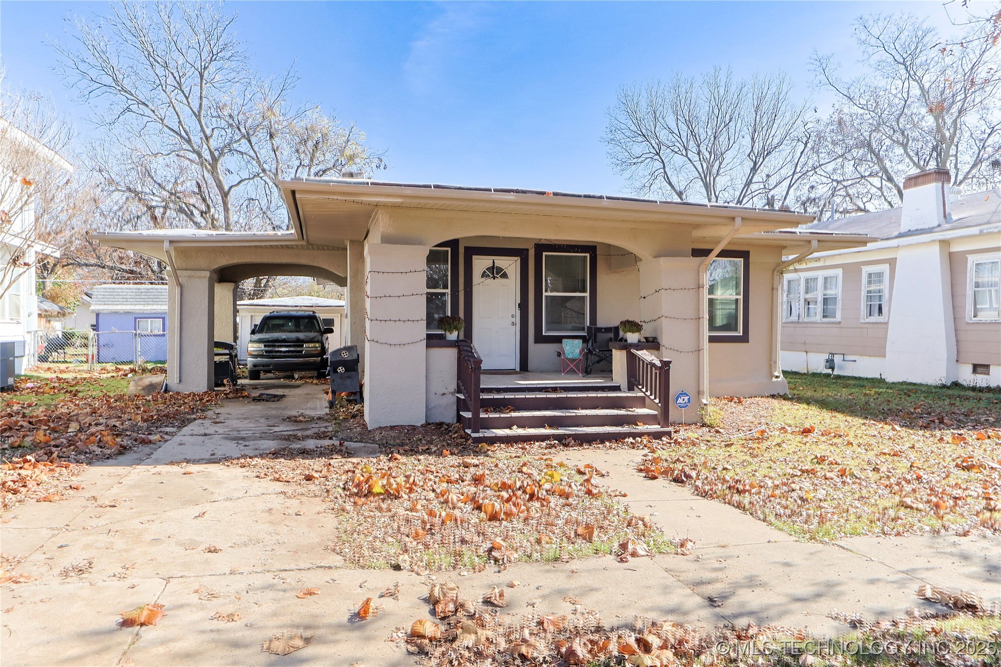 1320 S Keeler Avenue Property Photo 26