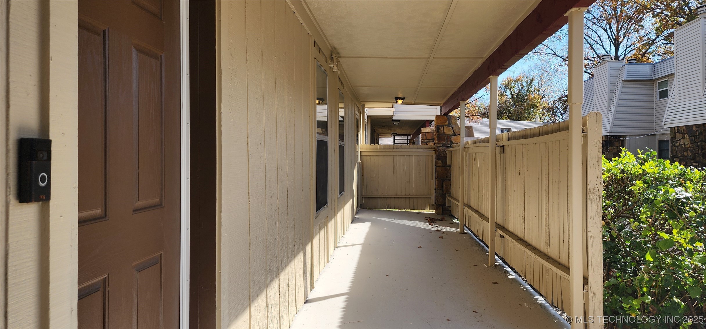 6605 S Zunis Avenue 2401 Property Photo 4