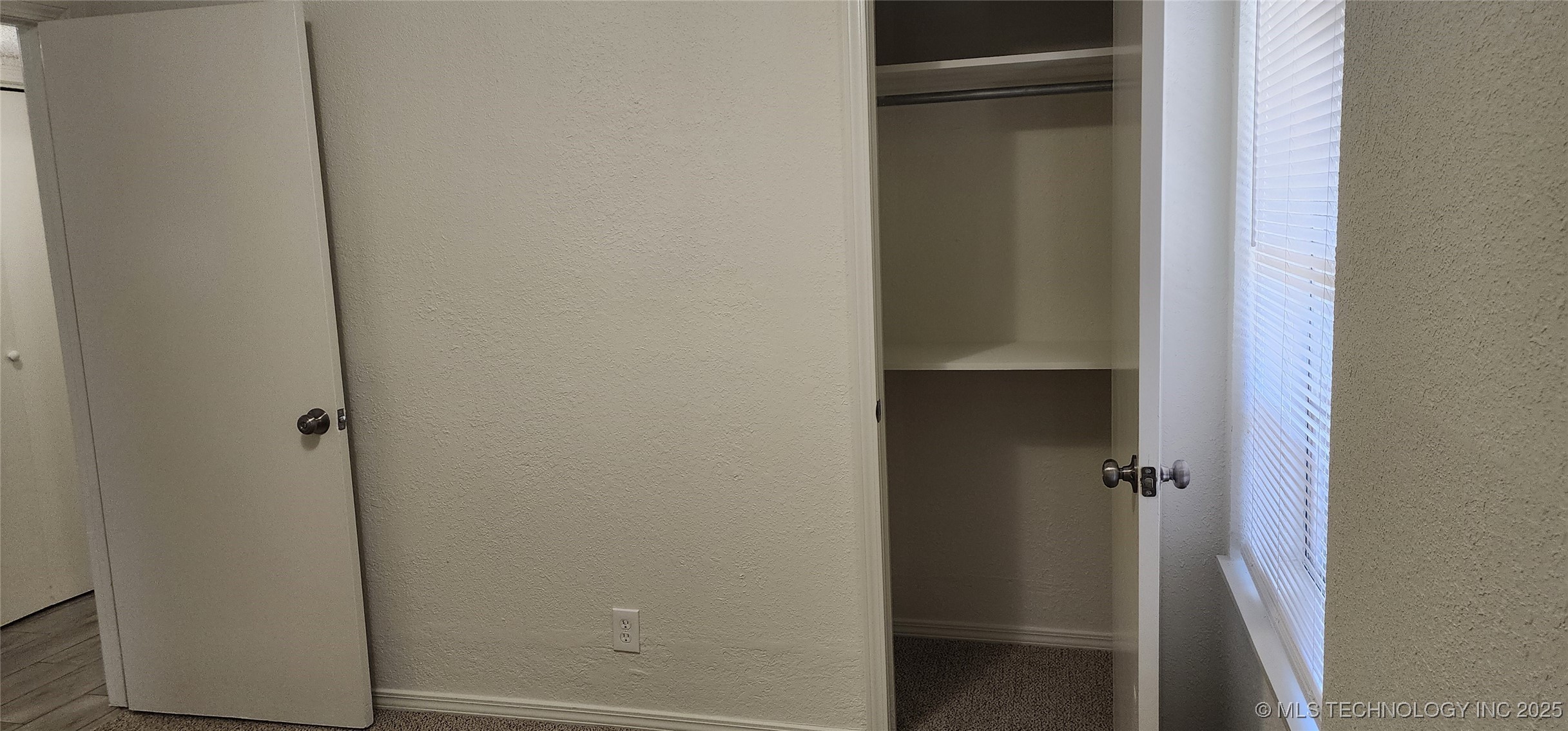 6605 S Zunis Avenue 2401 Property Photo 15