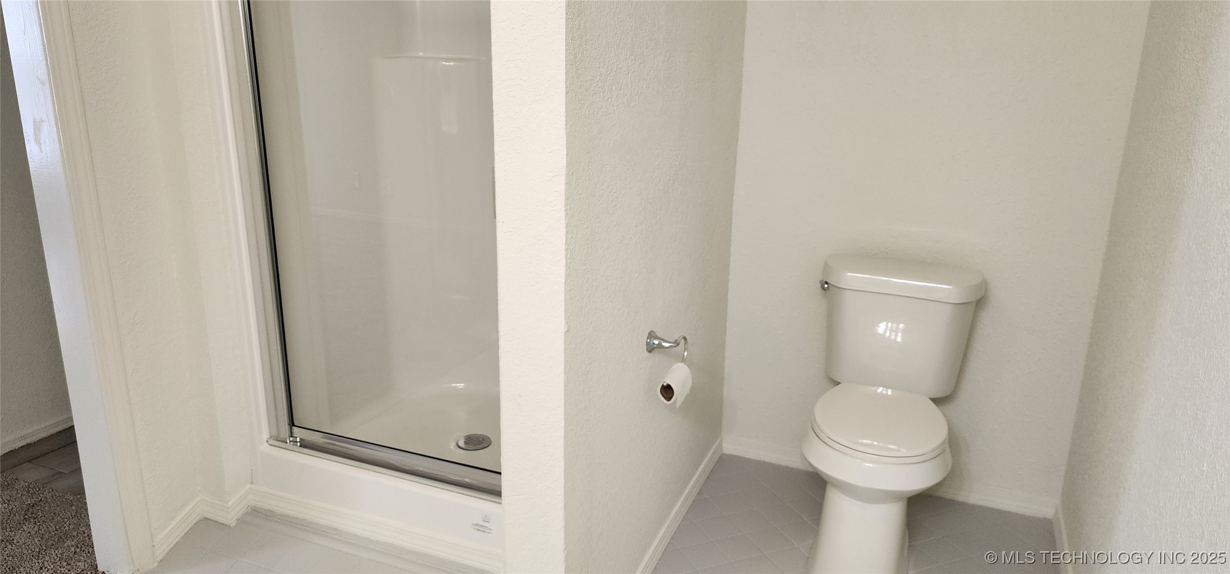 6605 S Zunis Avenue 2401 Property Photo 24