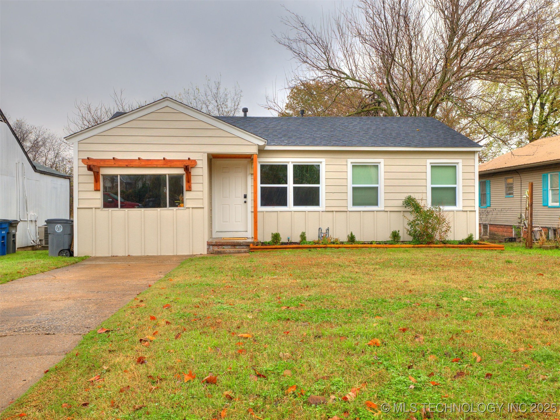 227 S Toledo Avenue Property Photo 1