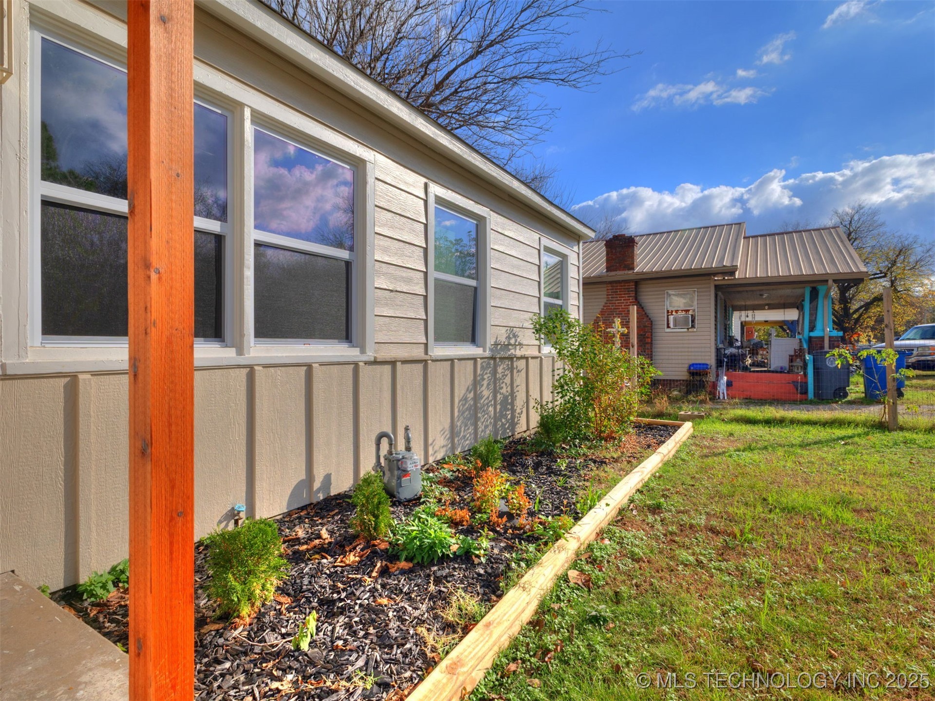 227 S Toledo Avenue Property Photo 3