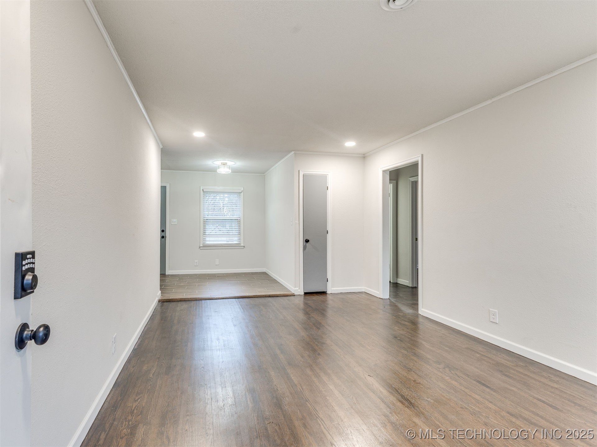 227 S Toledo Avenue Property Photo 4