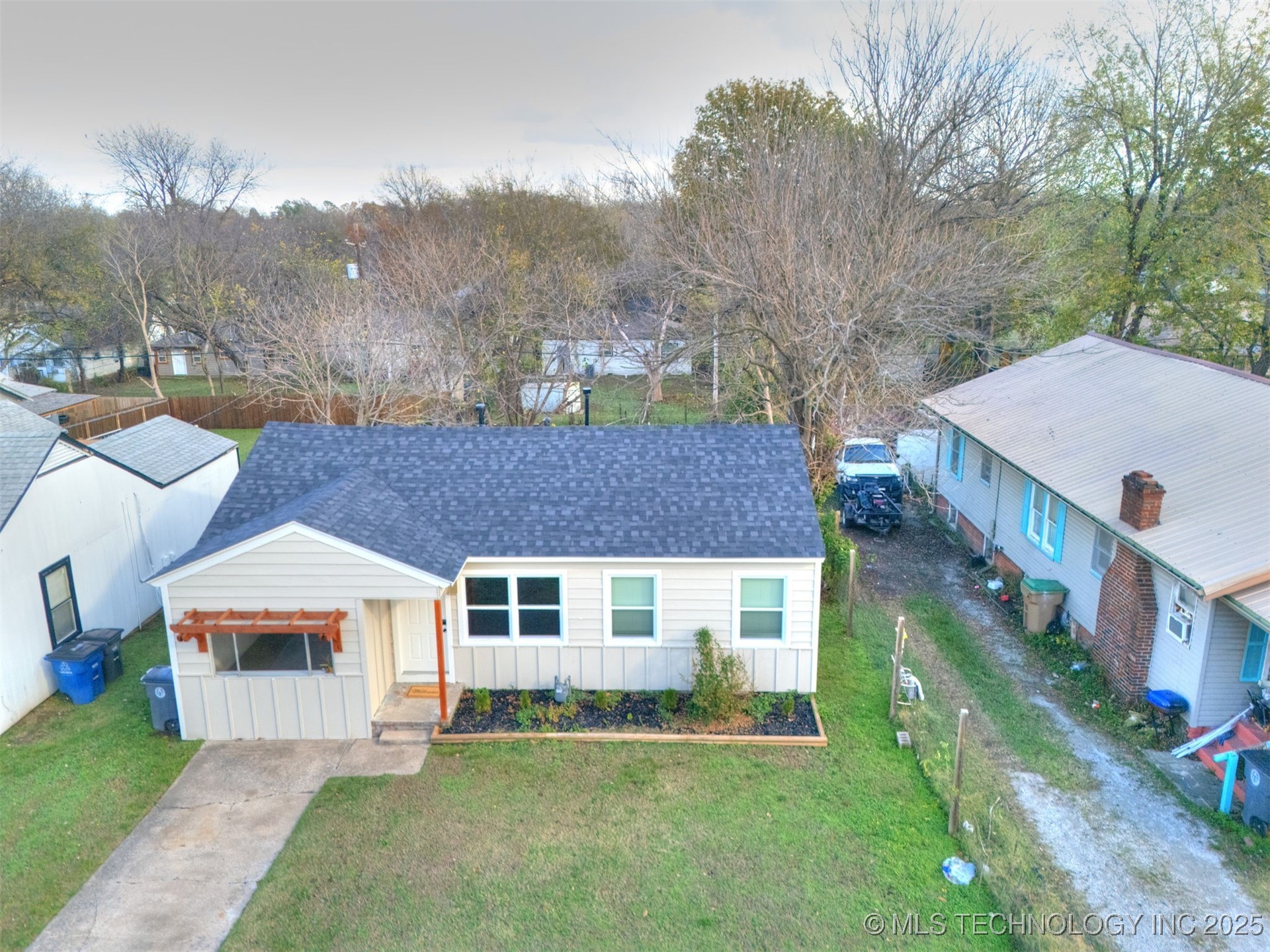 227 S Toledo Avenue Property Photo 21