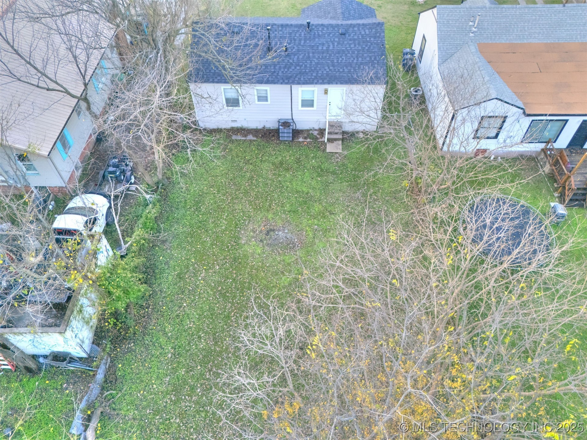 227 S Toledo Avenue Property Photo 22