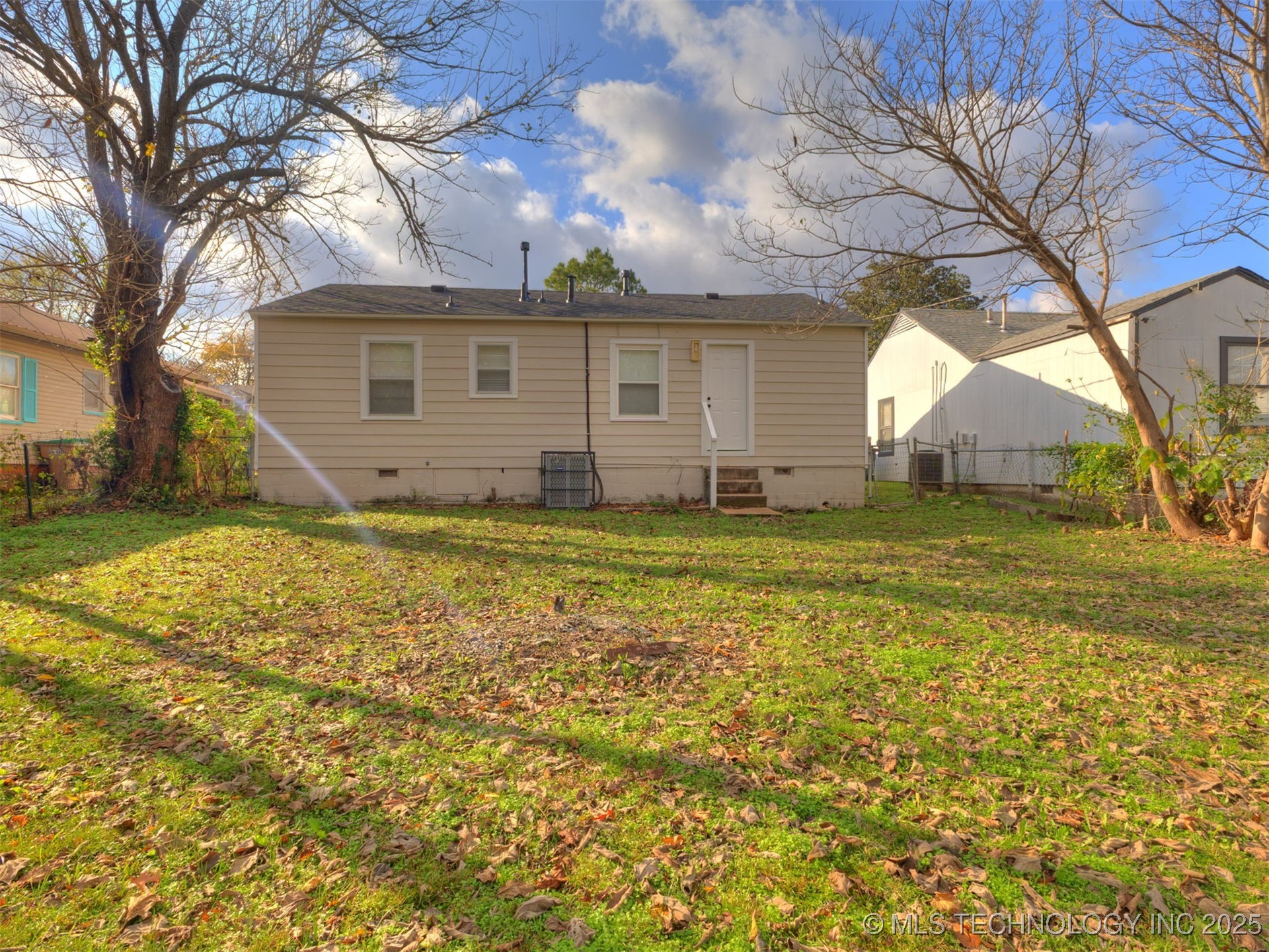 227 S Toledo Avenue Property Photo 24