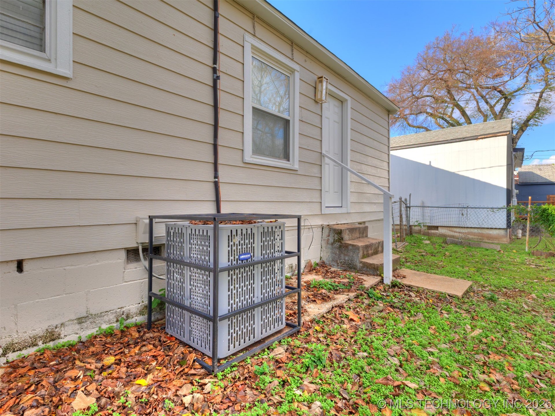 227 S Toledo Avenue Property Photo 26