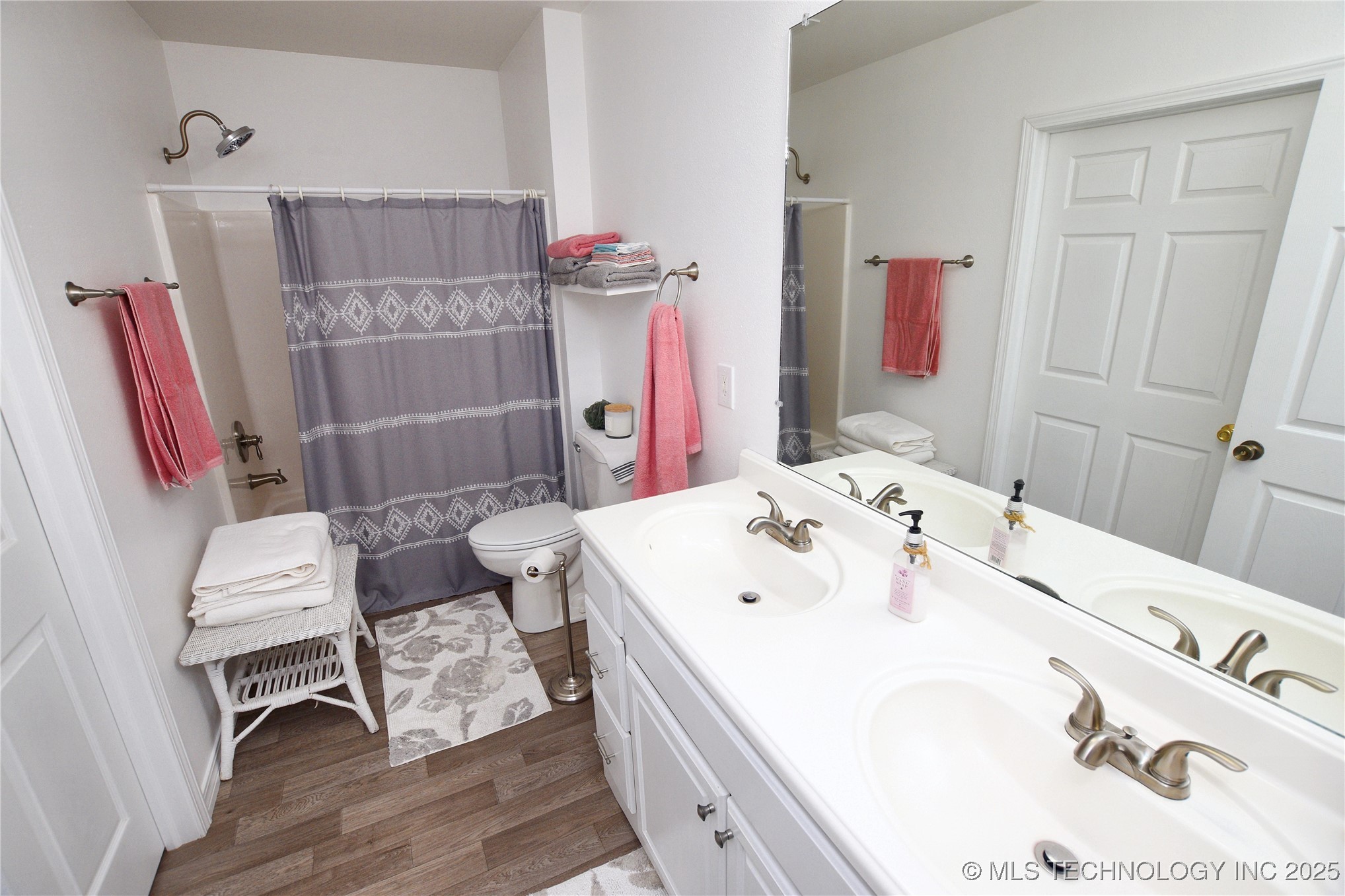 22021 E 780 Road Property Photo 12