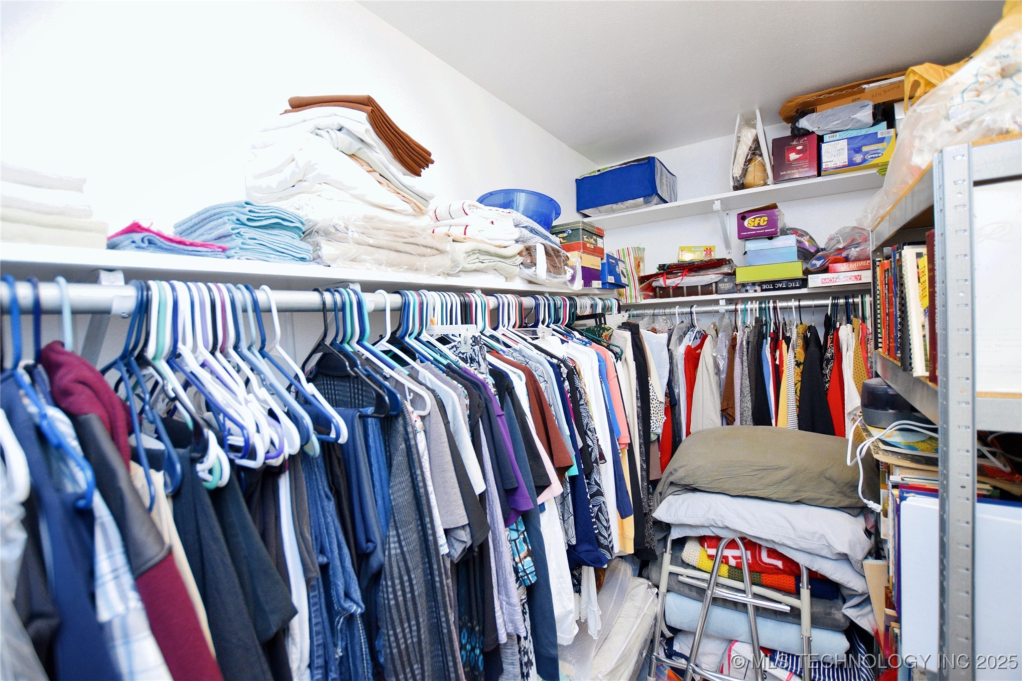 22021 E 780 Road Property Photo 14