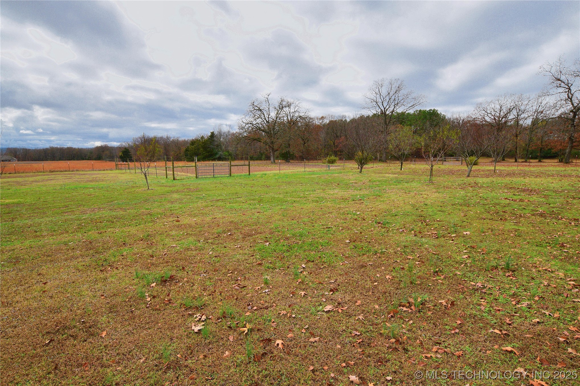 22021 E 780 Road Property Photo 25