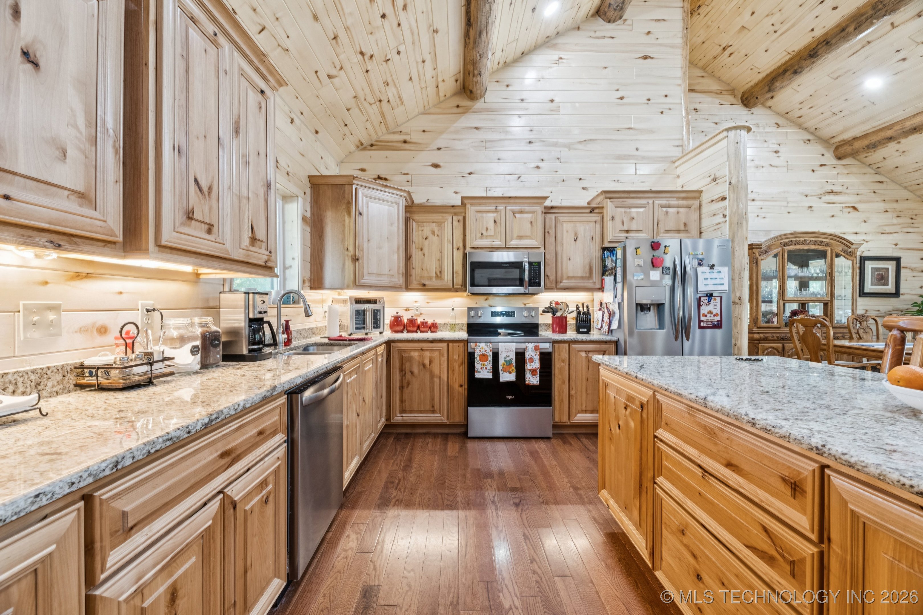 10080 E 420 Road Property Photo 10