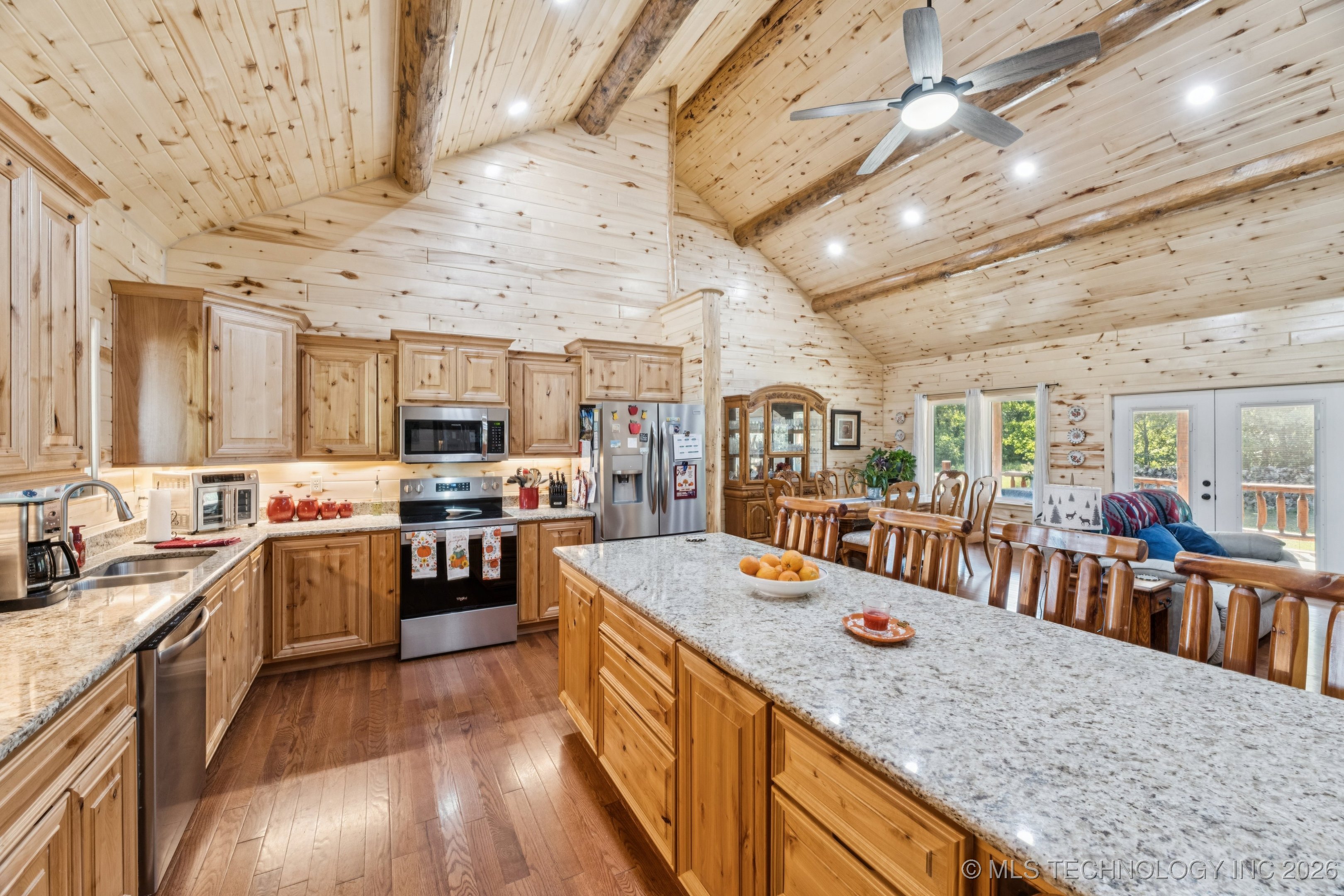 10080 E 420 Road Property Photo 14