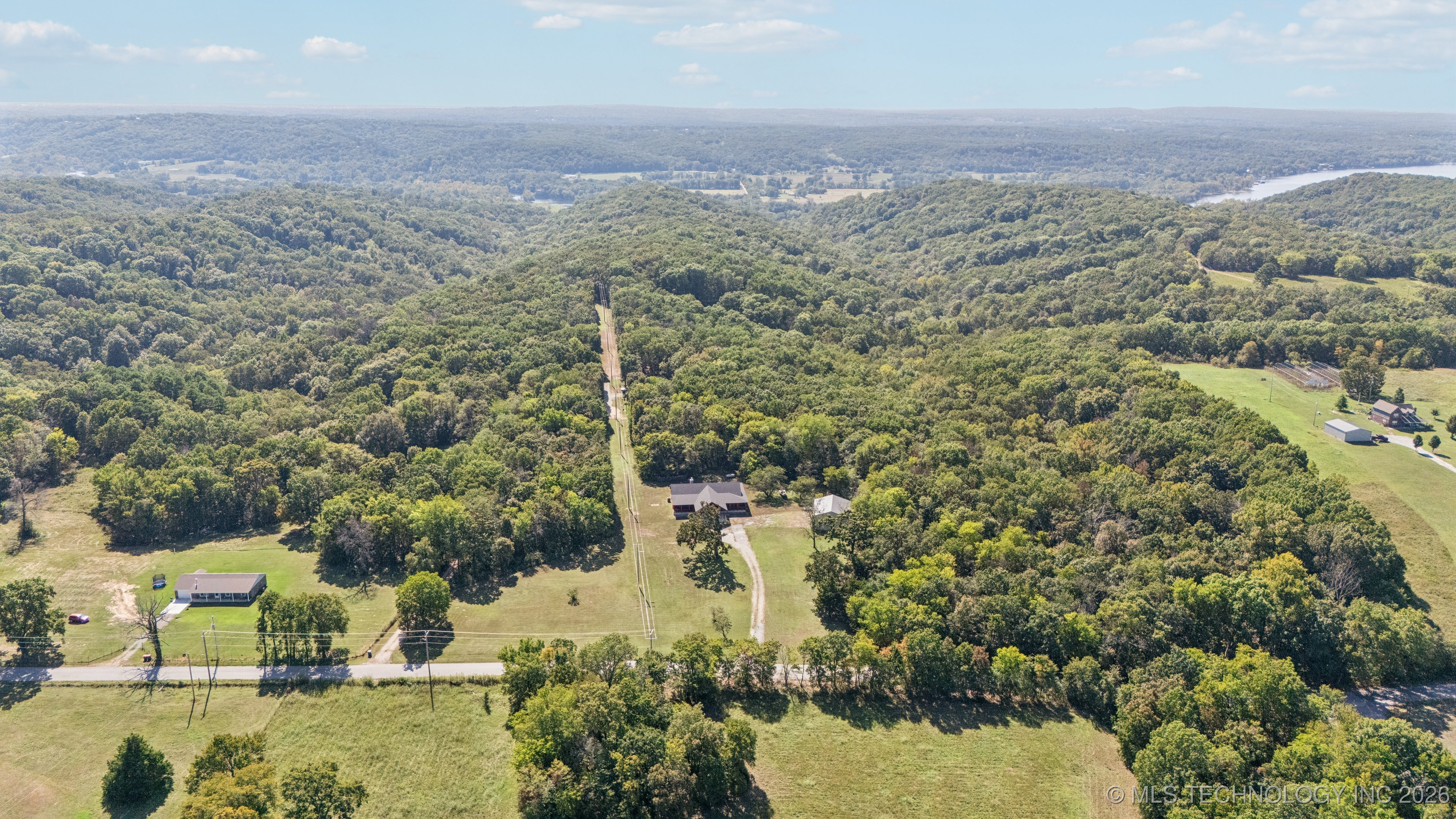 10080 E 420 Road Property Photo 37