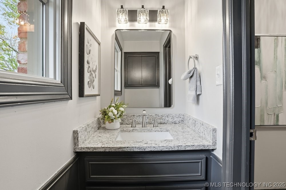 6777 S 71st East Avenue Property Photo 23