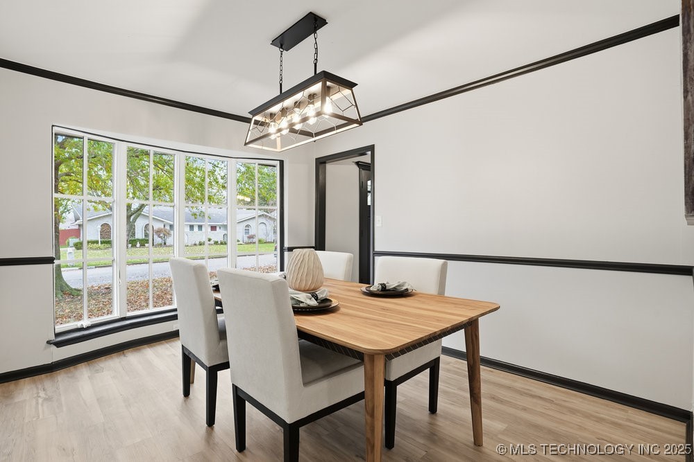 6777 S 71st East Avenue Property Photo 24