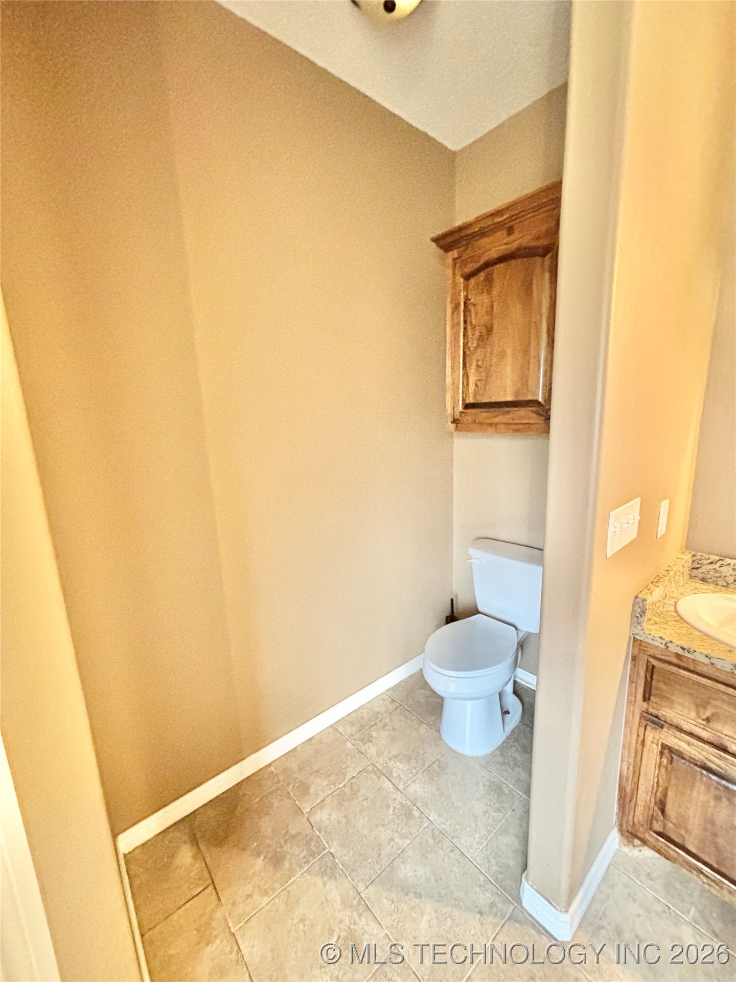 1714 E Old Military Road Property Photo 23