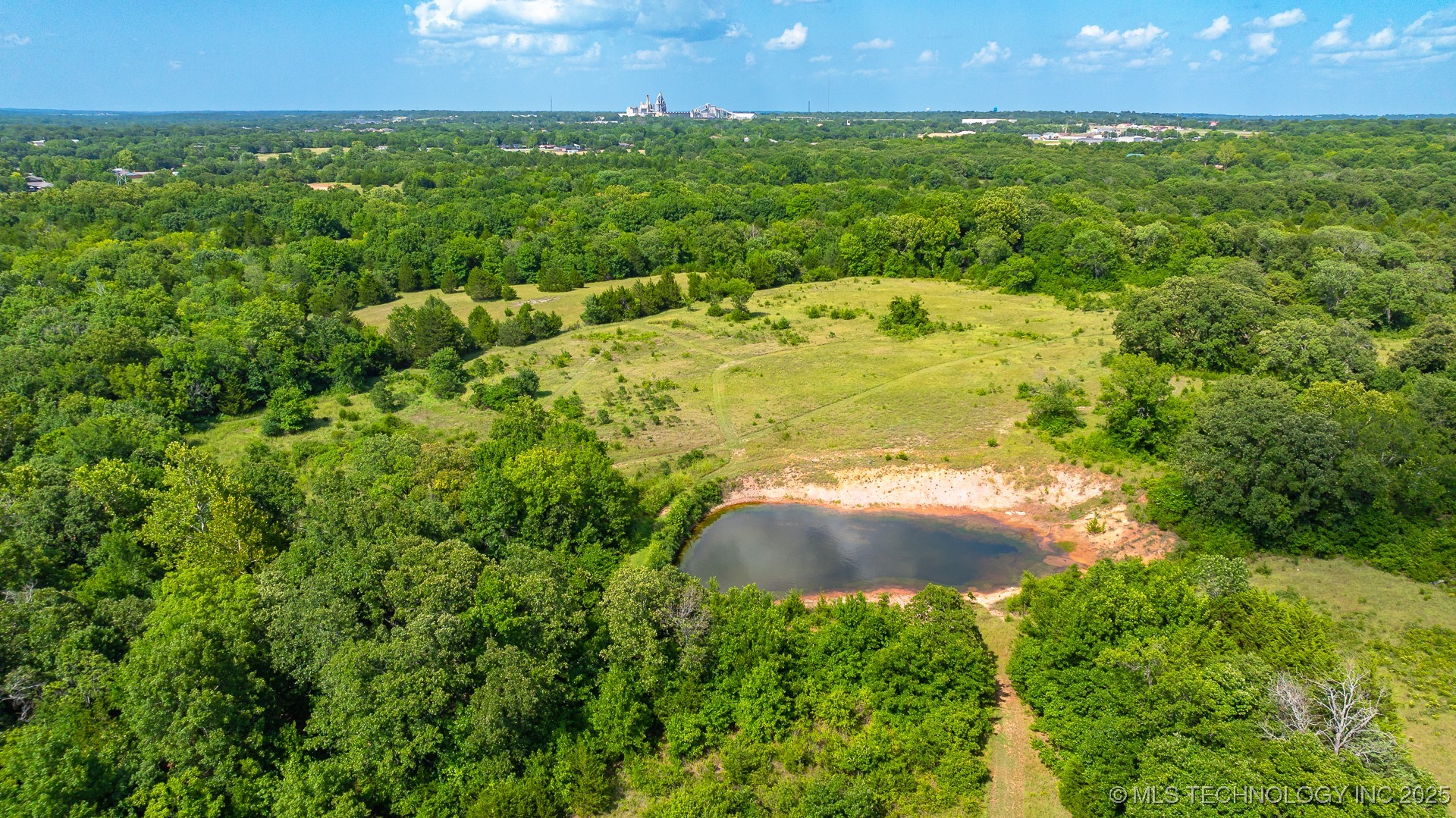 County Road 3530 Property Photo 11