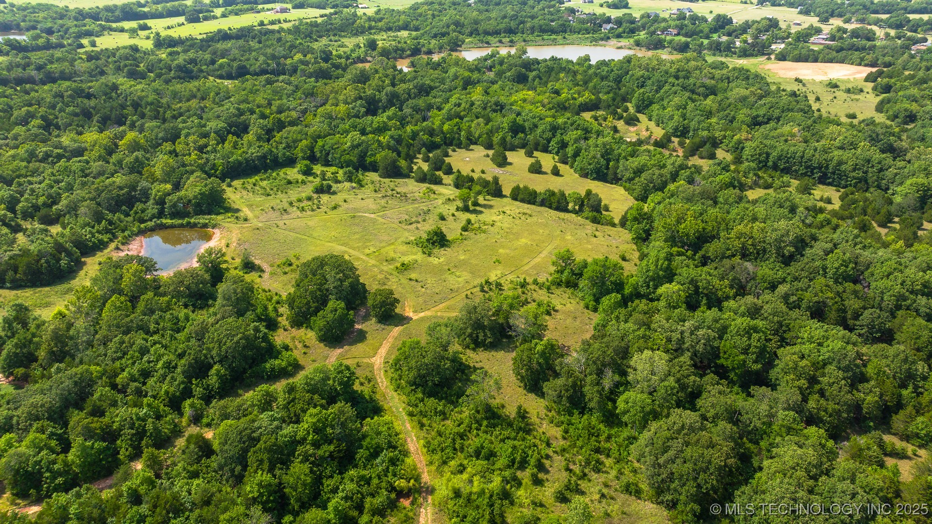 County Road 3530 Property Photo 19