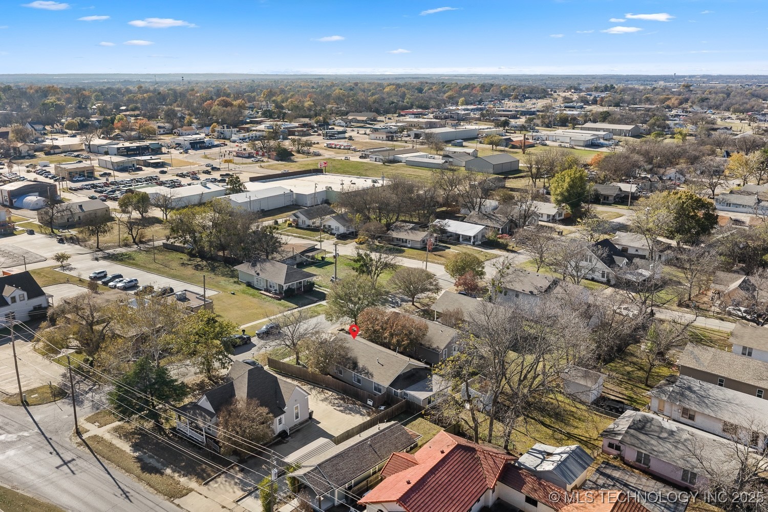 511 2nd Street Property Photo 33