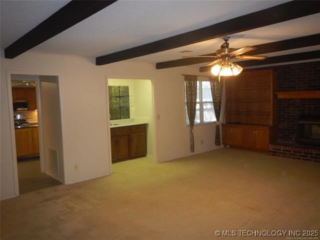 110 W 8th Street Property Photo 6