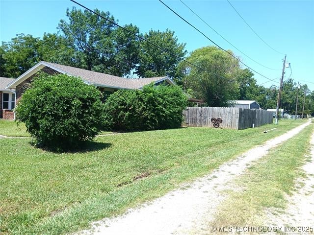 110 W 8th Street Property Photo 51