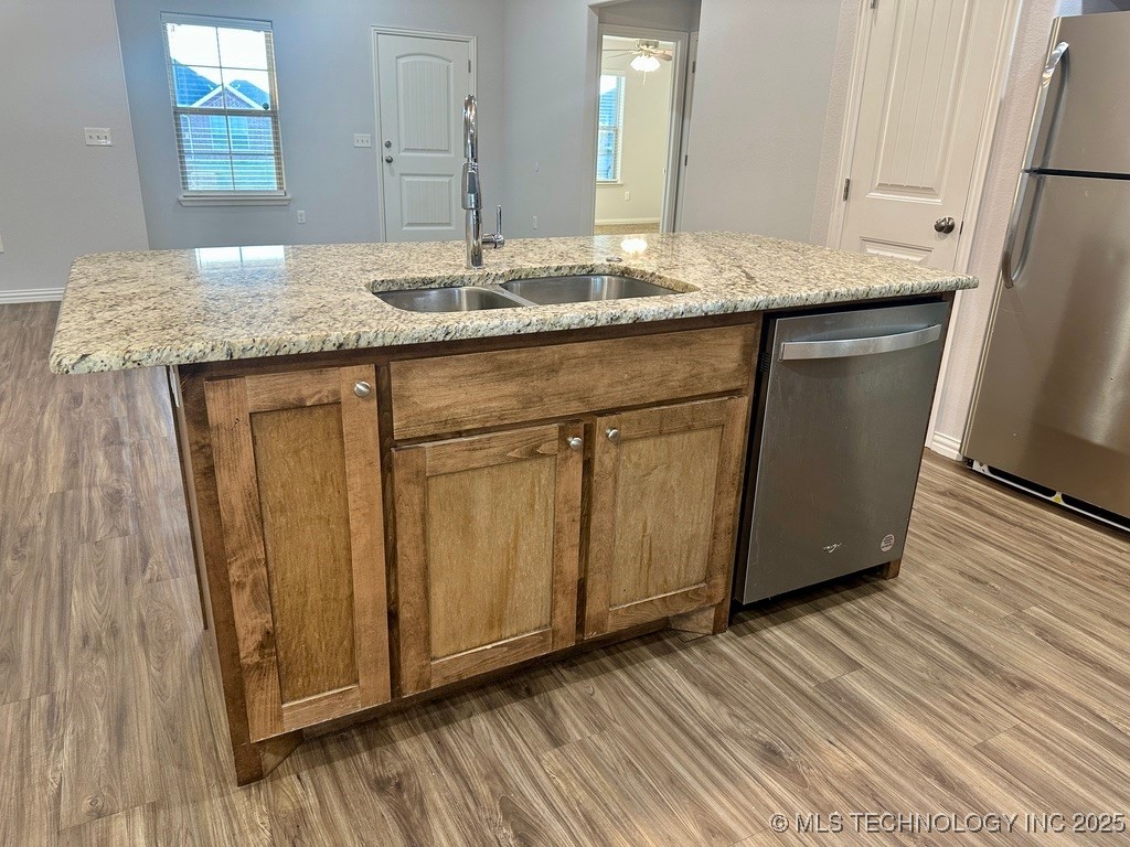 3608 Prairie Crossing Street Property Photo 8