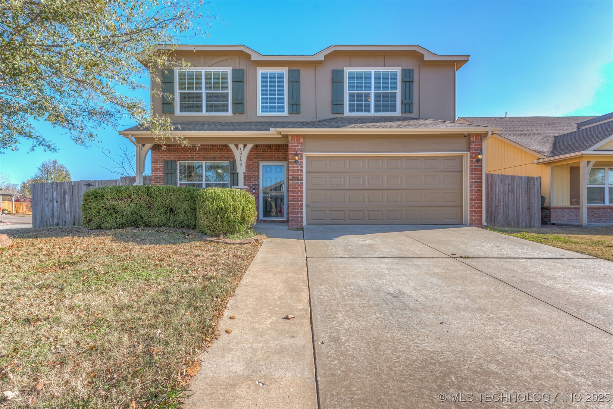 10749 N 153rd East Avenue Property Photo 1